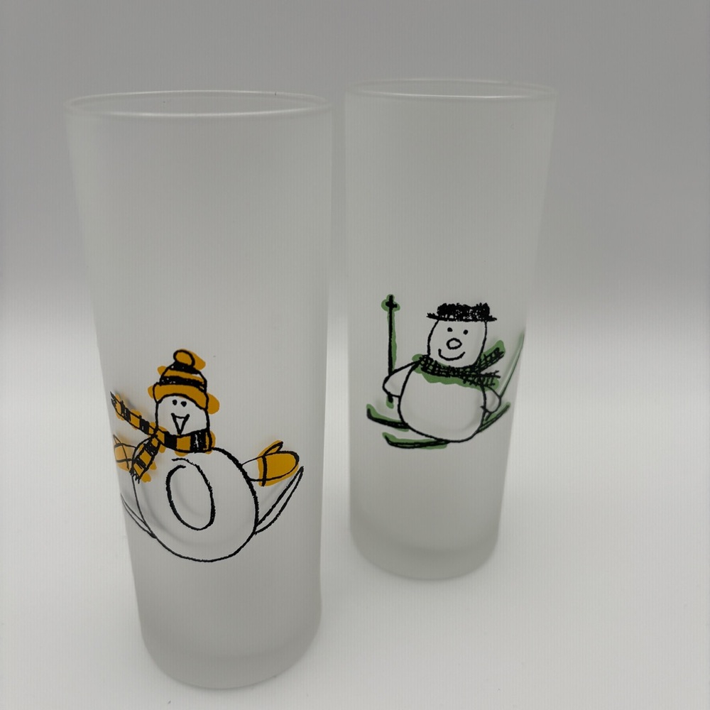 Set of Two Frosted Glasses with Snowman Designs France